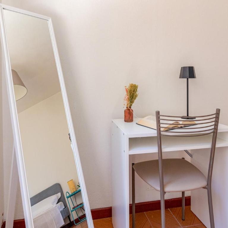 lnd 9- 2 Camere, 3 Balconi, parcheggio, zona residenziale - Appartamento con 2 Camere da Letto - 23
