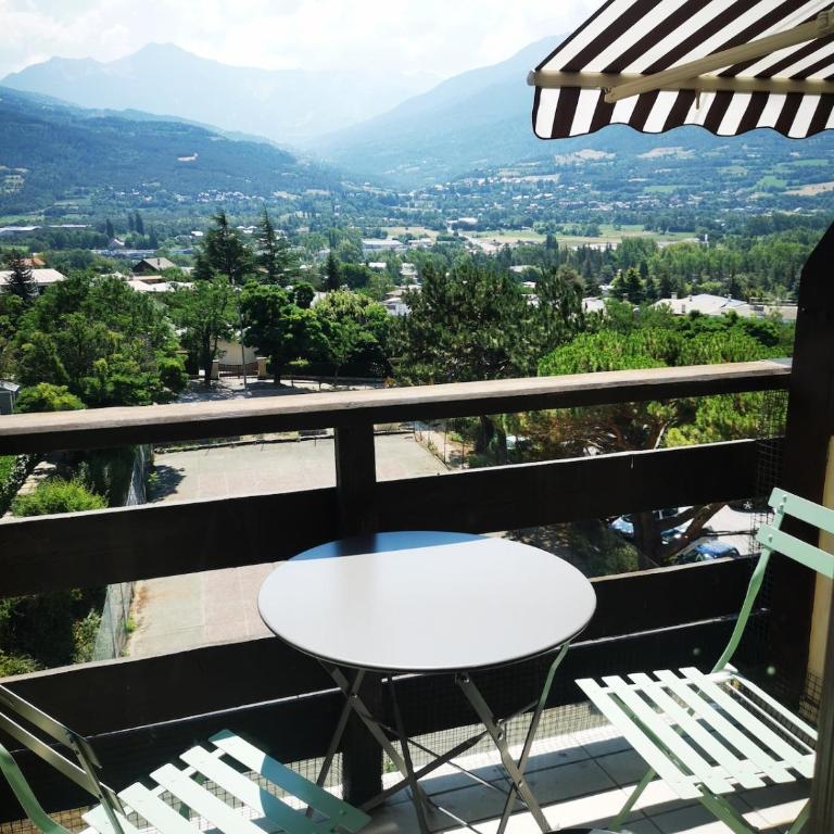 Studio à 200 mètres la plage du Plan d'eau - Appartement 1 Chambre avec Balcon - 1