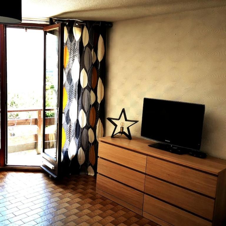 Studio à 200 mètres la plage du Plan d'eau - Appartement 1 Chambre avec Balcon - 10