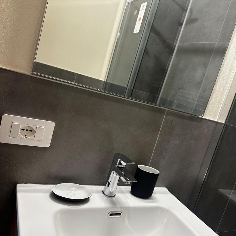 Timetofreedom Crystal of the lake - Appartamento con 2 Camere da Letto - 2