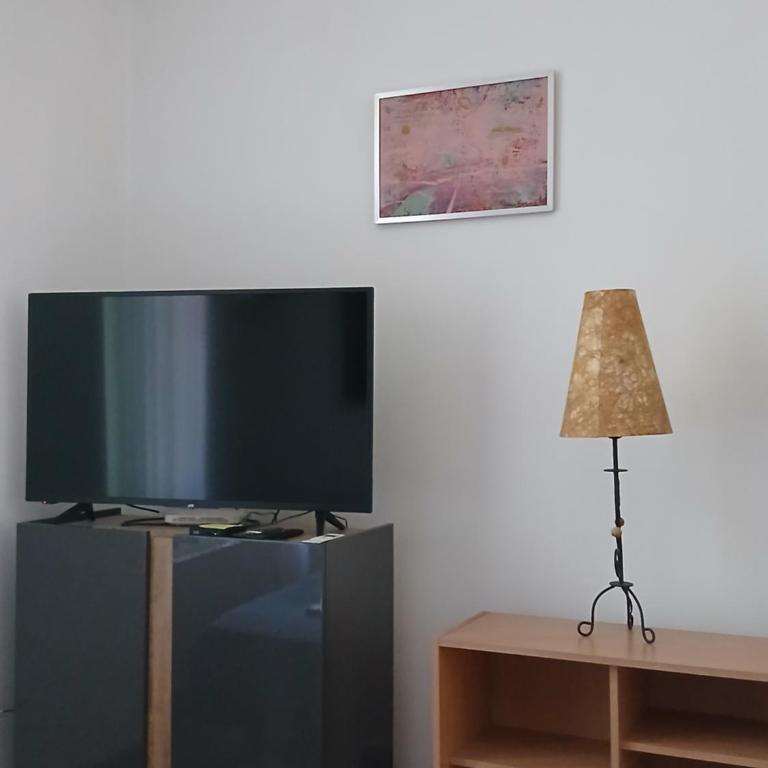 Luna - One-Bedroom Apartment - 11