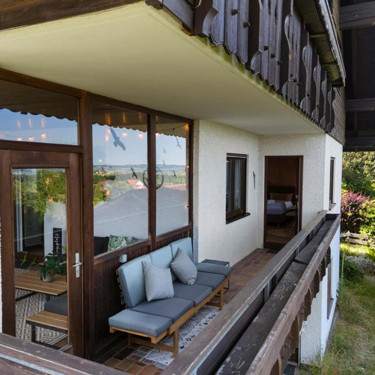 HOIMATglück - Großes Apartment mit 3 Schlafzimmern, überdachtem Balkon & separatem WC in ruhiger Lage - Apartment mit 3 Schlafzimmern - 32