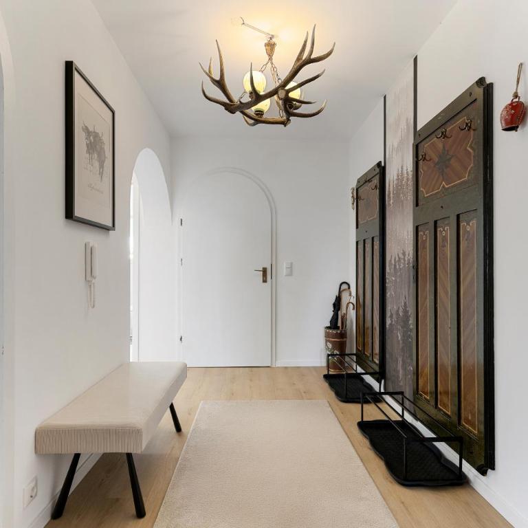 HOIMATglück - Großes Apartment mit 3 Schlafzimmern, überdachtem Balkon & separatem WC in ruhiger Lage - Apartment mit 3 Schlafzimmern - 2