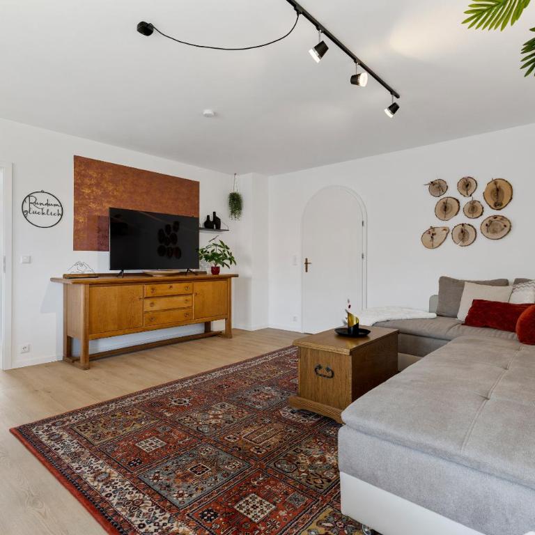 HOIMATglück - Großes Apartment mit 3 Schlafzimmern, überdachtem Balkon & separatem WC in ruhiger Lage - Apartment mit 3 Schlafzimmern - 28