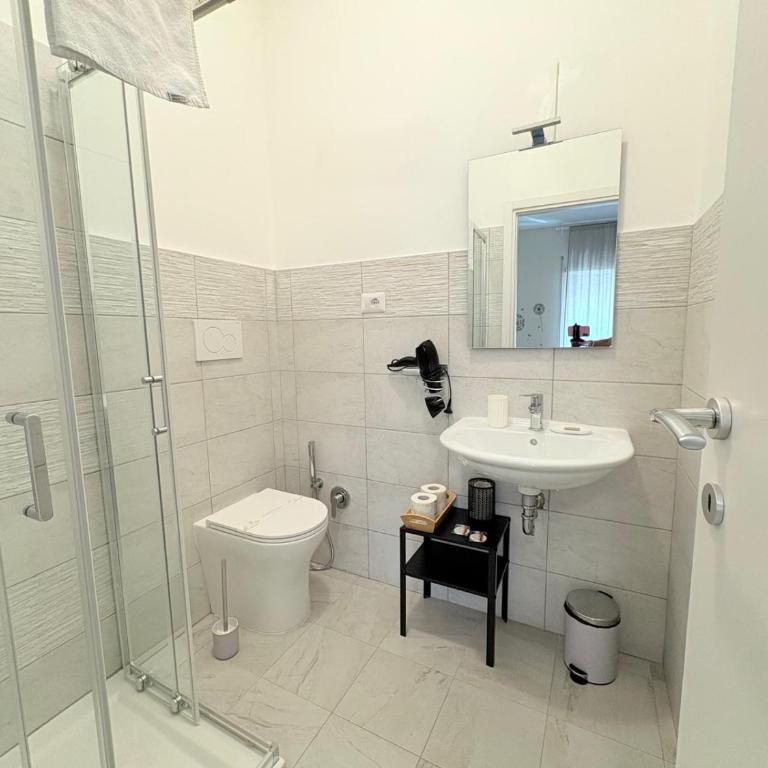Quattro Venti city suites - Ampia Camera Matrimoniale - 14