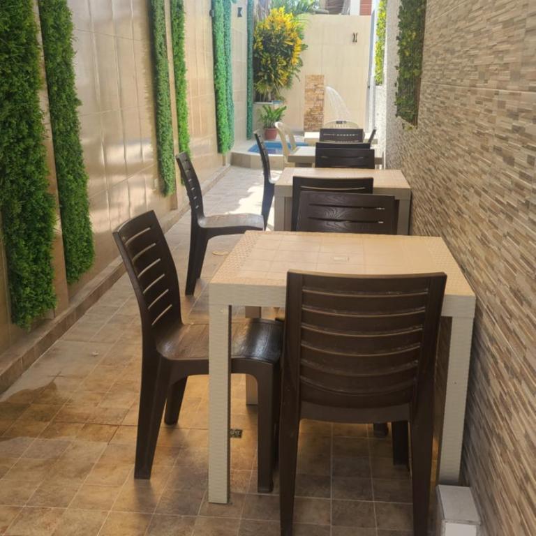Gran Casa Con Piscina a 5 Minutos de la Playa - Apartment - 7