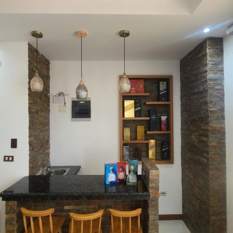 Gran Casa Con Piscina a 5 Minutos de la Playa - Apartment - 11