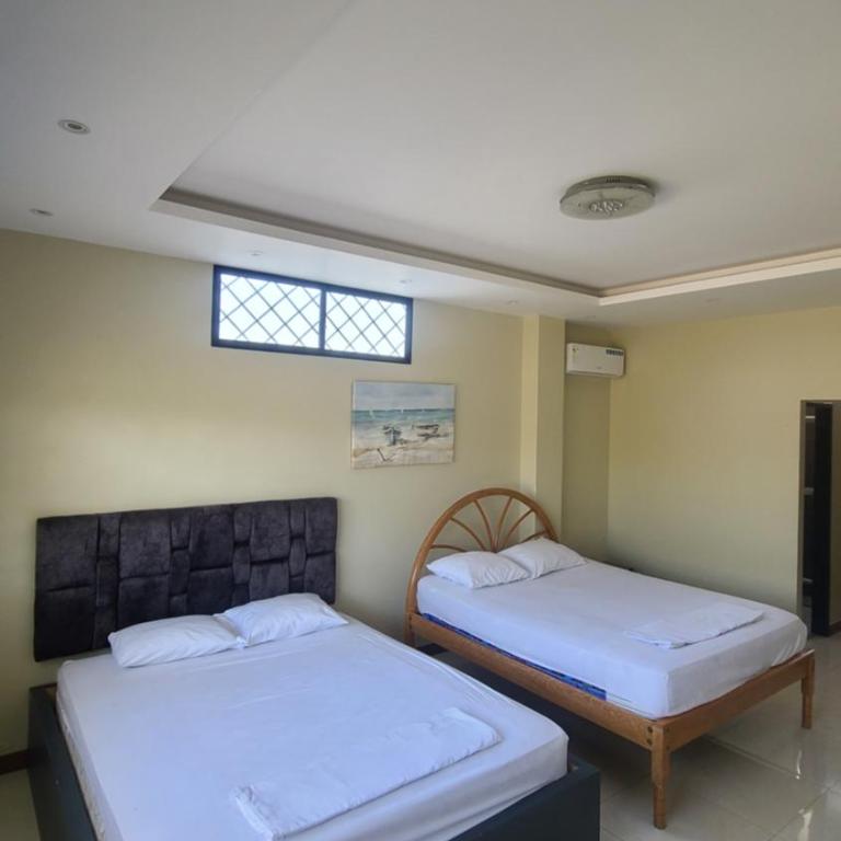 Gran Casa Con Piscina a 5 Minutos de la Playa - Apartment - 17