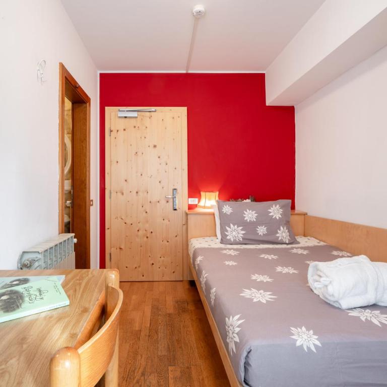 Hotel il Caminetto Sport - Camera Economy Doppia con Letti Singoli - 5