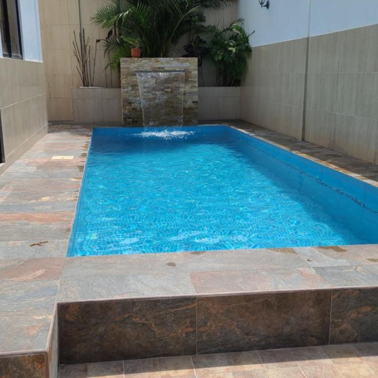 Gran Casa Con Piscina a 5 Minutos de la Playa - Apartment - 19