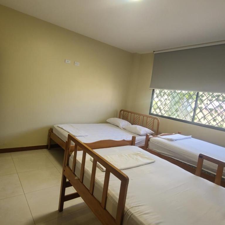Gran Casa Con Piscina a 5 Minutos de la Playa - Apartment - 26