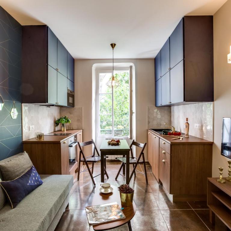 CASA NISSARTE - Central near Train station - PARKING - confort & cosy- AC - Appartement - Vue sur Jardin - 7