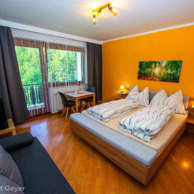 Haus am Kolm - Doppelzimmer mit Bergblick - 1