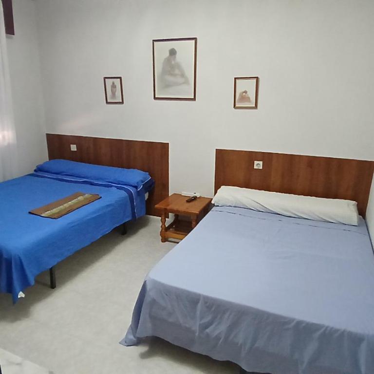 Habitación 4 personas en Toledo - Habitación con cama grande - 24