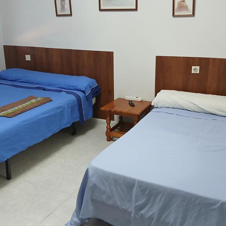 Habitación 4 personas en Toledo - Habitación con cama grande - 28