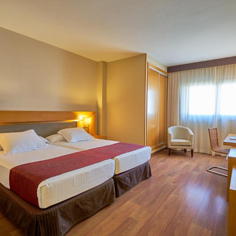 Hotel Guadalmedina - Habitación Doble con cama supletoria - 1