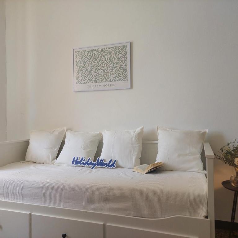 Cavallotti 7 by Holiday World - Appartamento con 2 Camere da Letto e Balcone - 16