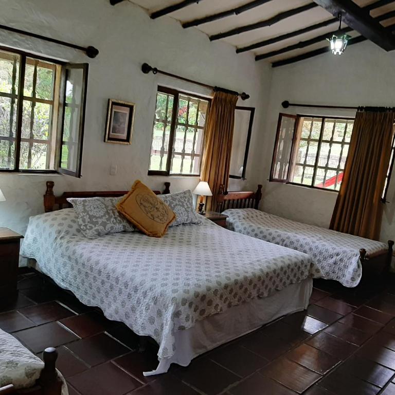 Villa Calusa - Habitación Cuádruple de Lujo - 3