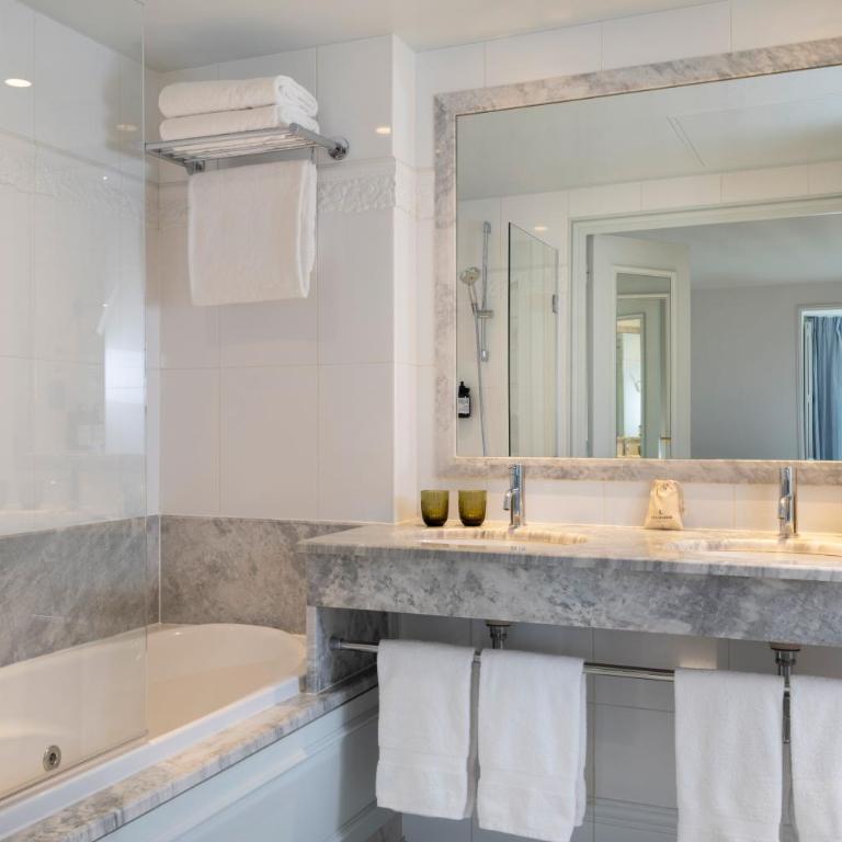 Hôtel Le Lavoisier & Spa - Suite Exécutive avec Accès Spa - 8