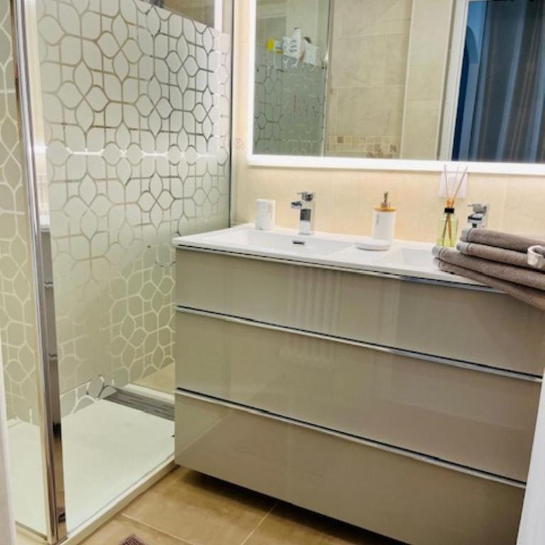 Logement entier 2 personnes proche palais Longchamp - Apartamento de 1 dormitorio - 6