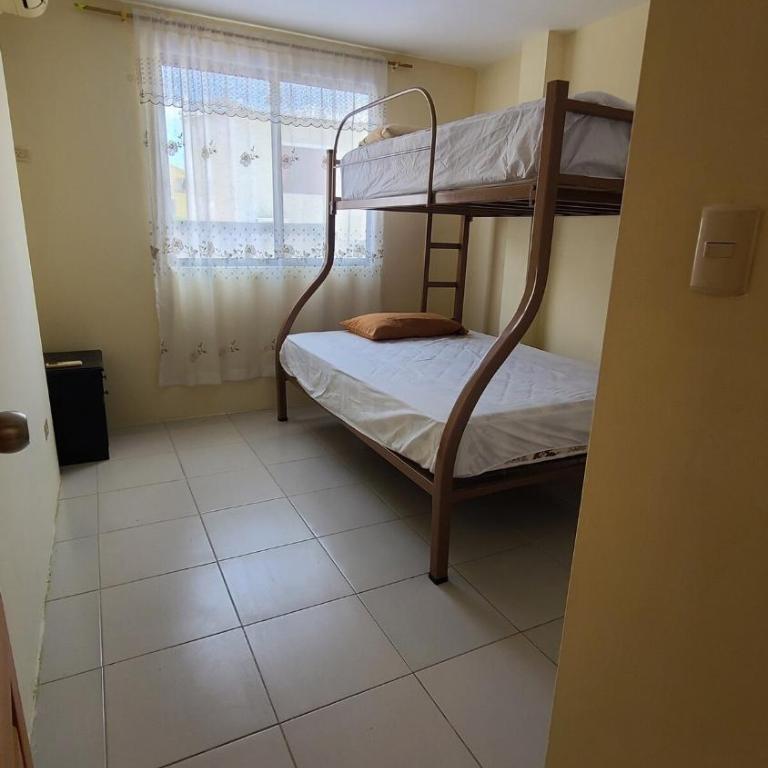 Casa en Manta - Casa de 3 dormitorios - 4