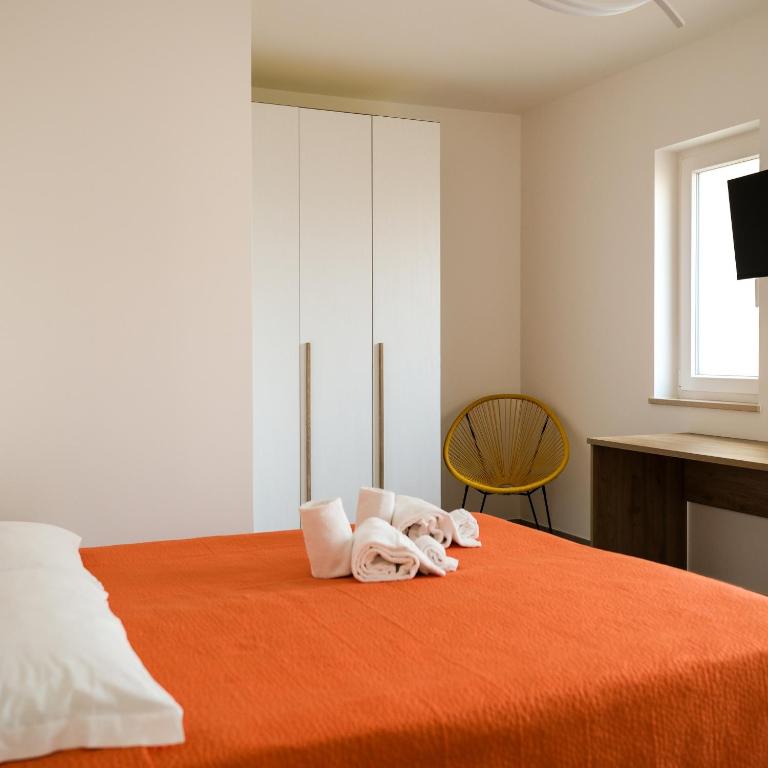 Dimora Glamour - Appartamento con 2 Camere da Letto - 17