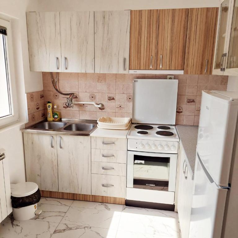 Apartman Ploče - Apartman sa 2 Spavaće Sobe - 2
