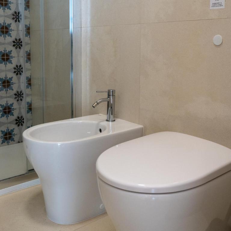 ALOE Comfort Rooms - Casa Vacanze - 17