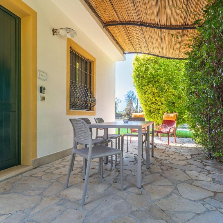 Casa Agricola Anna - Family Room with Garden View - 38