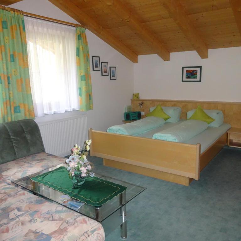 Haus Kristall - Doppelzimmer Mint - 8