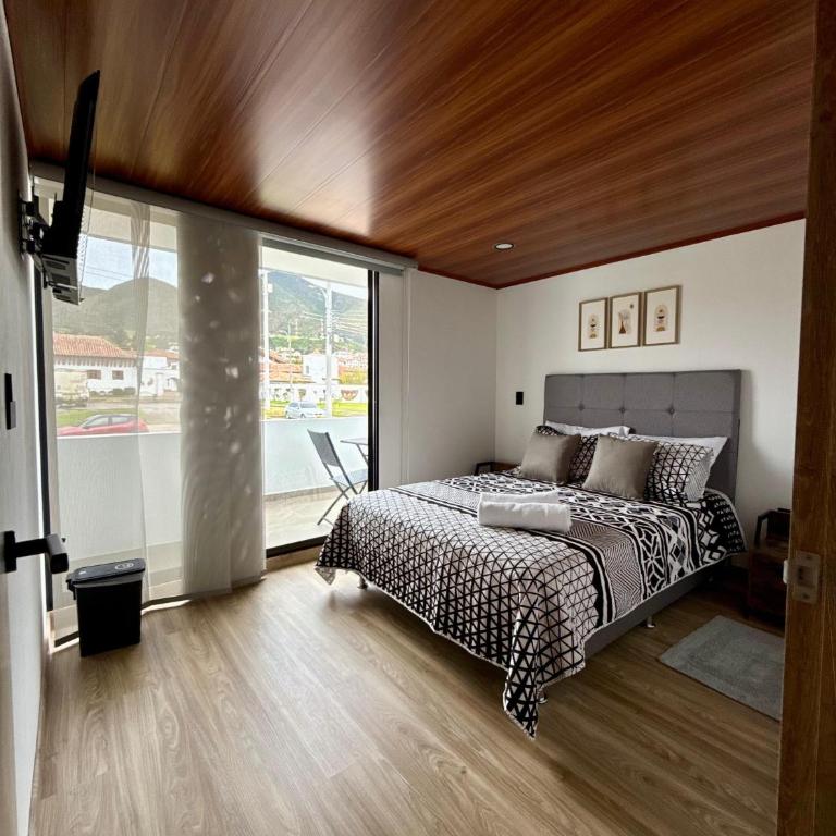 Hospedaje Balcones de Guatavita - Habitación Doble con balcón - 7