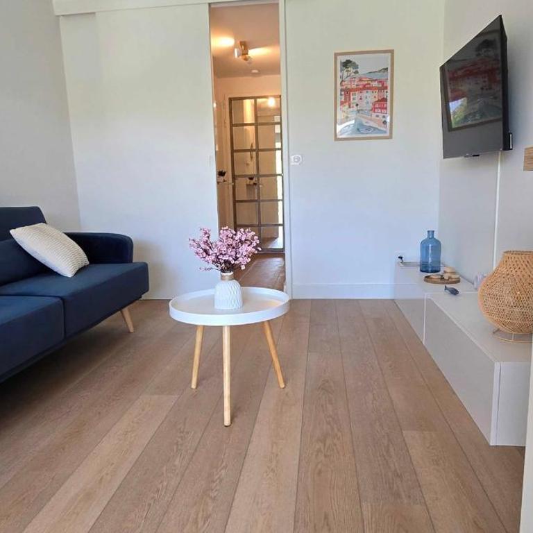 Apartment with garden at the foot of the harbor - Appartamento - 8