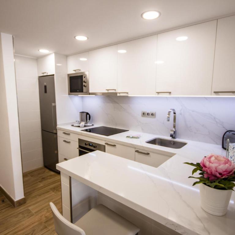 IG Nachosol Atlantic & Yaizasol by Servatur - Adults Only - Suite Superior con jacuzzi y balcón con vistas al mar - 4