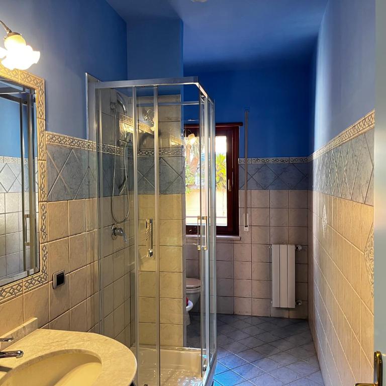 La Dimora degli Dei - Appartamento con 2 Camere da Letto e Vista Mare - 8