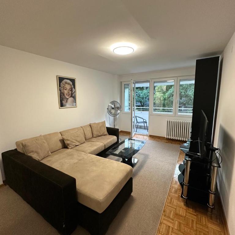 Johanna Apartmani - Two-Bedroom Apartment with Garden View - 1