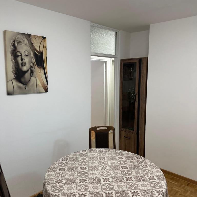Johanna Apartmani - Two-Bedroom Apartment with Garden View - 4