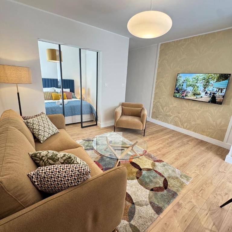 Hélios Plage - One-Bedroom Apartment with City View - 1