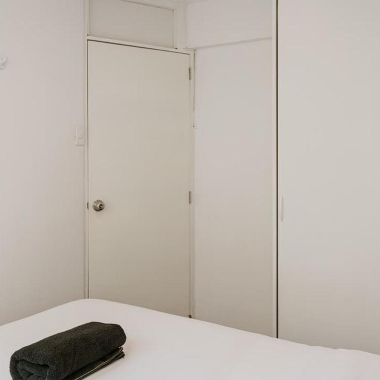 Elegant 2BR Duplex with Style - Apartamento - 17