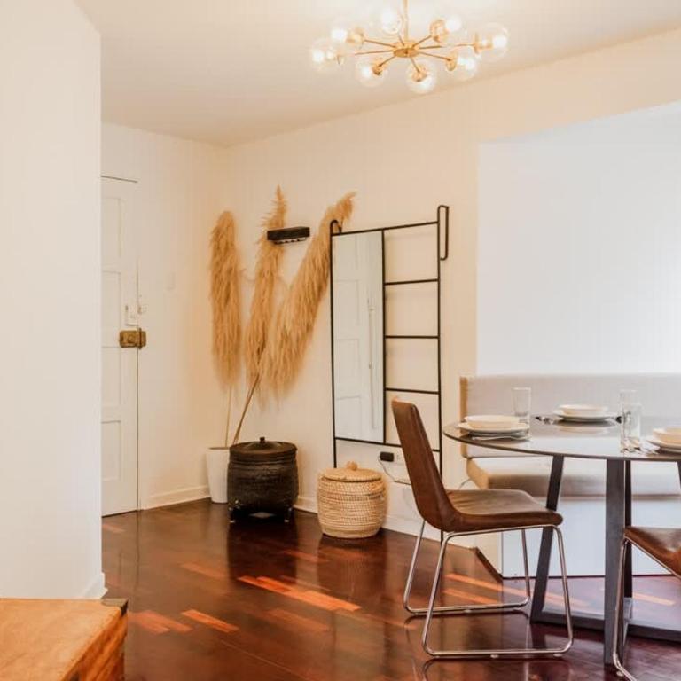 Elegant 2BR Duplex with Style - Apartamento - 46