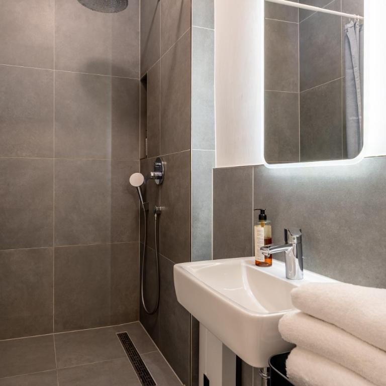 Loft Apartments - für 6 Gäste - Industry Style - Nähe S-Bahn - Two-Bedroom Apartment - 14