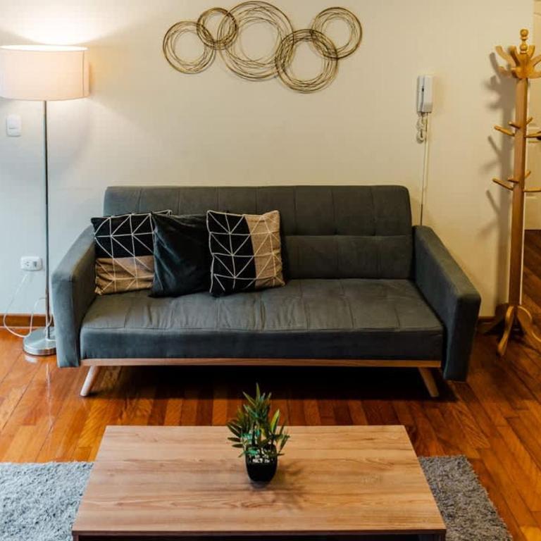 Bright 1BR Balcony in San Isidro - Apartamento - 2