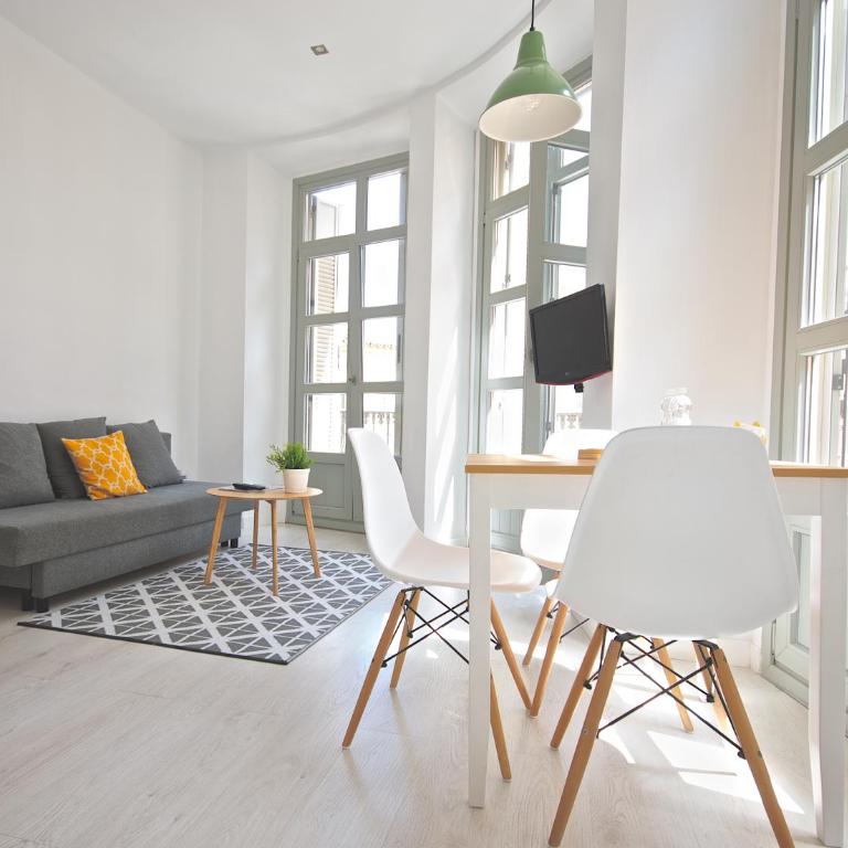 MalagaUrbanRooms - Central Suites - Apartamento Deluxe - 1