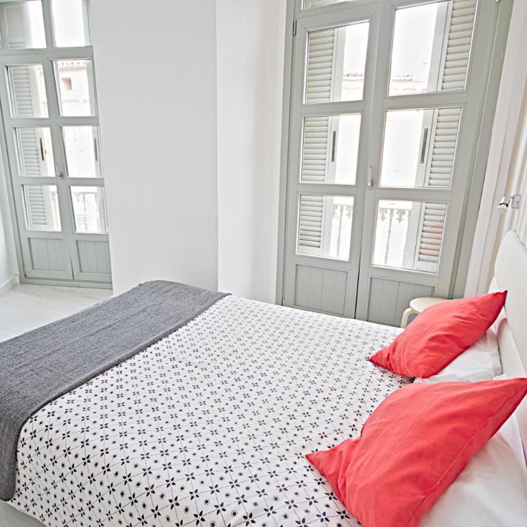 MalagaUrbanRooms - Central Suites - Apartamento de 1 Dormitorio con balcón y vistas a la ciudad - 1