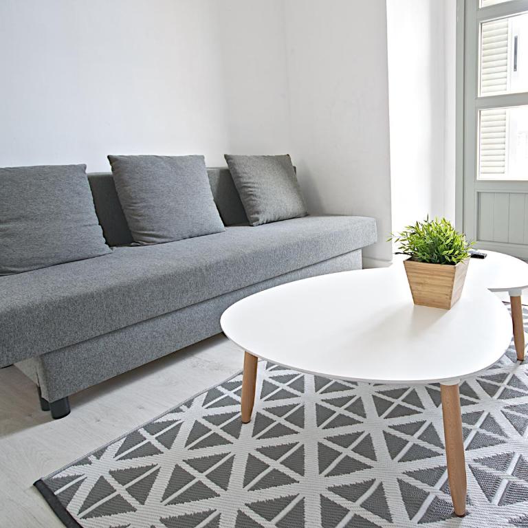 MalagaUrbanRooms - Central Suites - Apartamento de 1 Dormitorio con balcón y vistas a la ciudad - 5