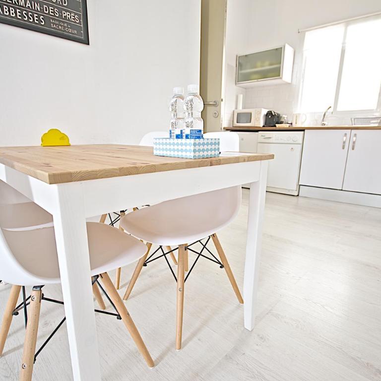 MalagaUrbanRooms - Central Suites - Apartamento de 1 Dormitorio con balcón y vistas a la ciudad - 2