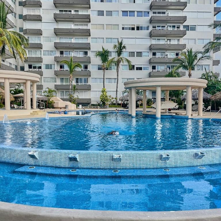 FRENTE AL MAR A PIE DE PLAYA CON ALBERCA yJACUZZY - Two-Bedroom Apartment - 16