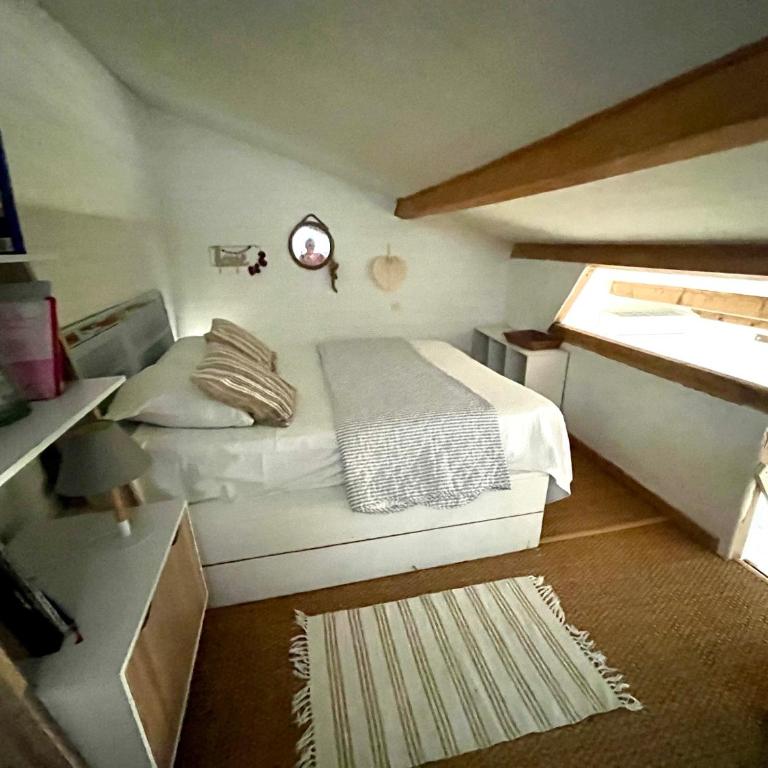Joli cocon sous les toits au cœur de Vence et sa charmante terrasse tropezienne - Appartement 1 Chambre - 28