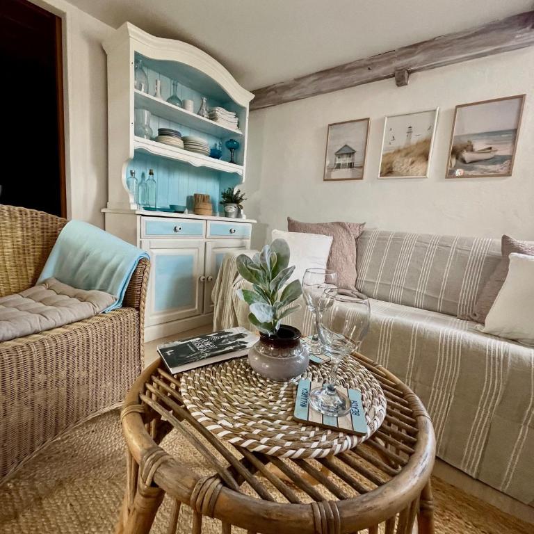 Joli cocon sous les toits au cœur de Vence et sa charmante terrasse tropezienne - Appartement 1 Chambre - 12