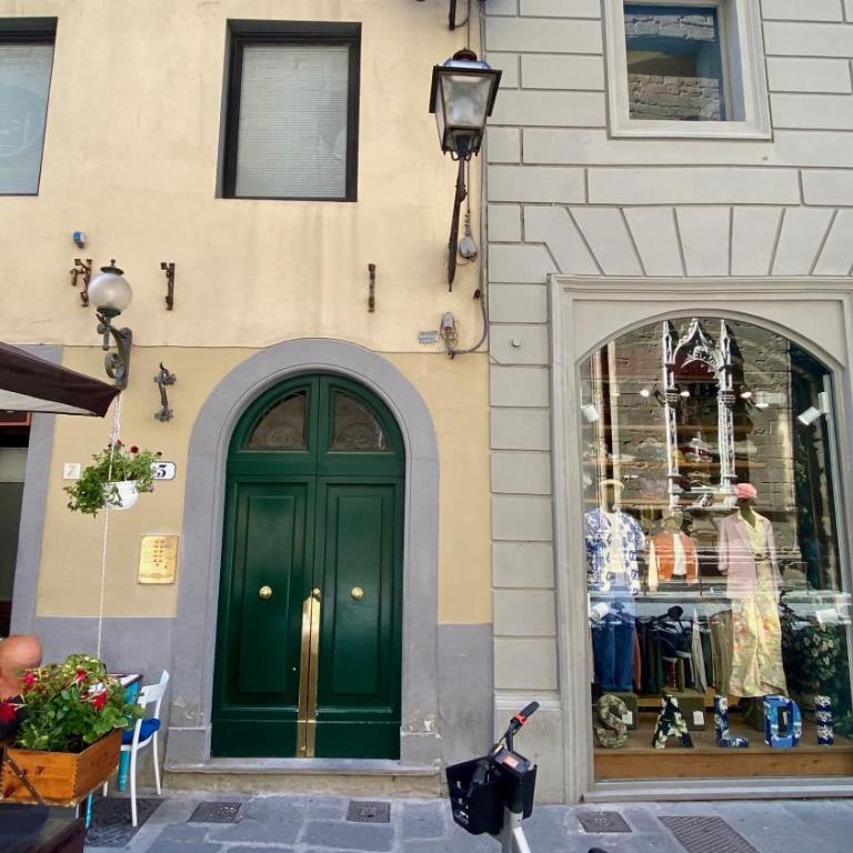 Lamberti - One-Bedroom Apartment - 9
