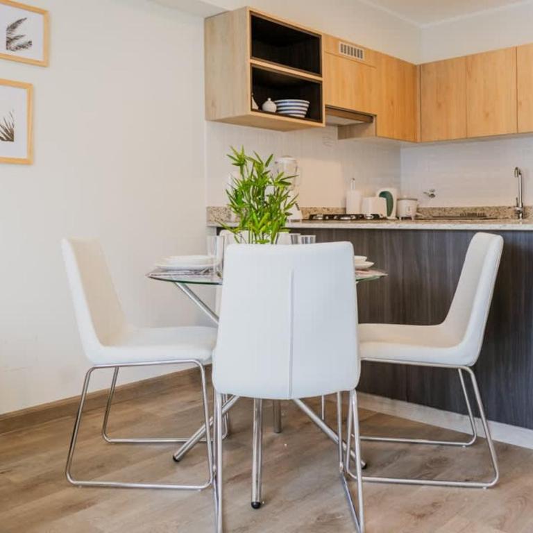 Modern 2BR Balcony in San Isidro - Apartamento - 26